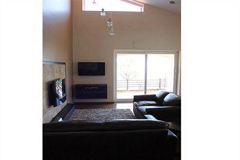 Farview Mountain Resort Villas Ооти Екстериор снимка