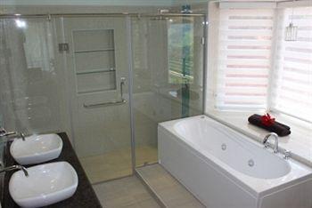 Farview Mountain Resort Villas Ооти Екстериор снимка